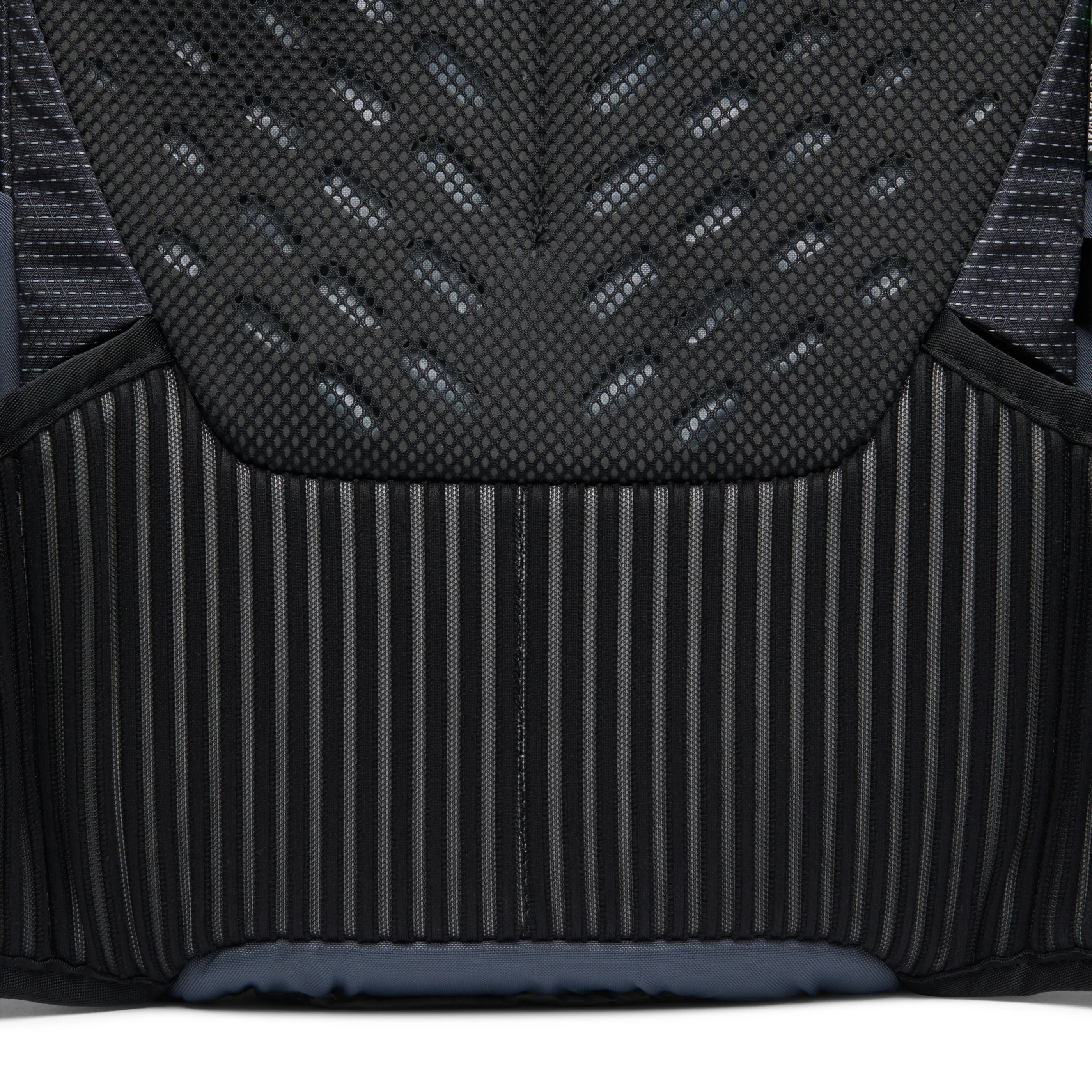 Trail Vista 20 Backpack - Image 19